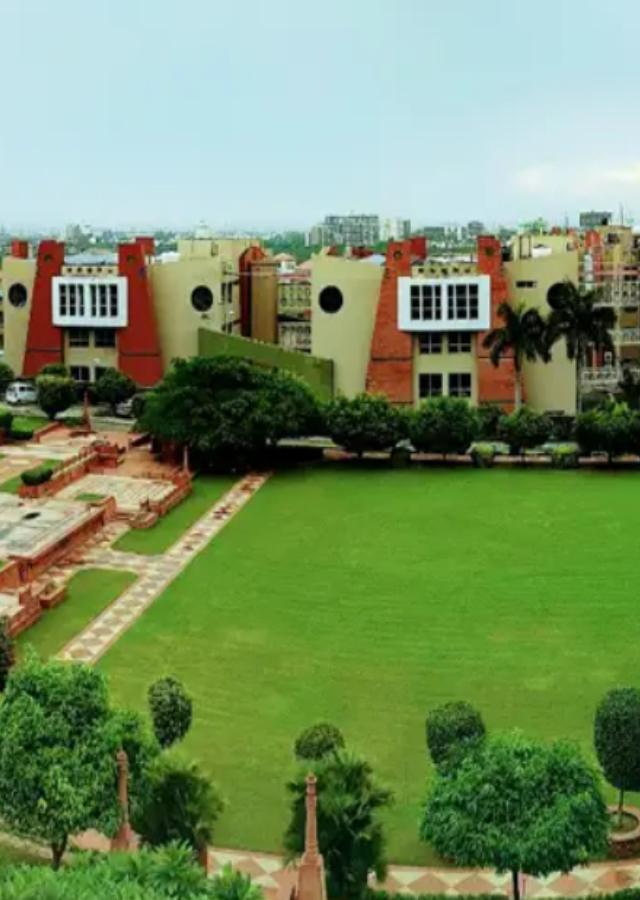 Manav Rachna University Campus